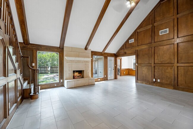 Building Photo - 8011 Liberty Elm Ct