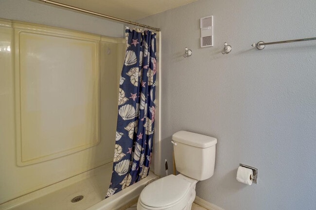 Building Photo - 3180 N Atlantic Ave