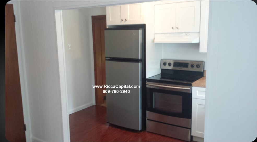 Building Photo - 685 Egg Harbor Rd