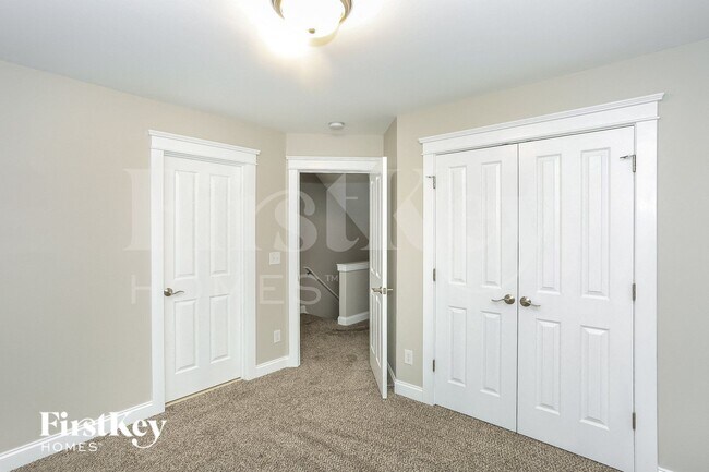 Building Photo - 128 Kensington St