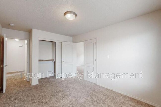 Building Photo - 8116 Long Mesa Pl NW