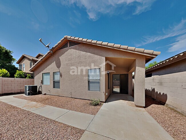 Building Photo - 3237 E Blackhawk Dr