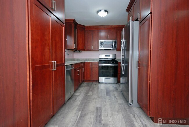 Building Photo - 9 Sandpiper Dr