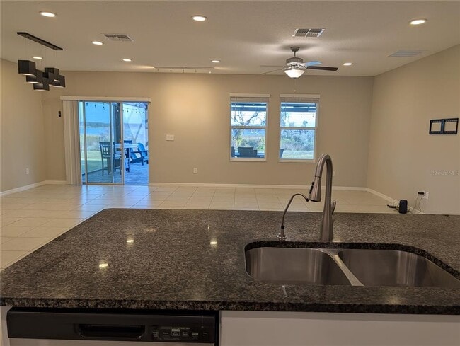 Building Photo - 31649 Sun Kettle Lp