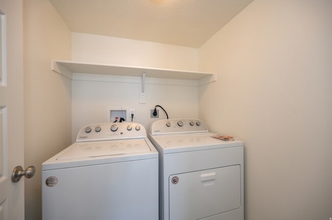 Building Photo - 2541 N Fall Breeze Wy