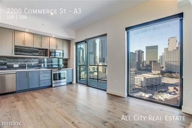 Primary Photo - 2200 Commerce St
