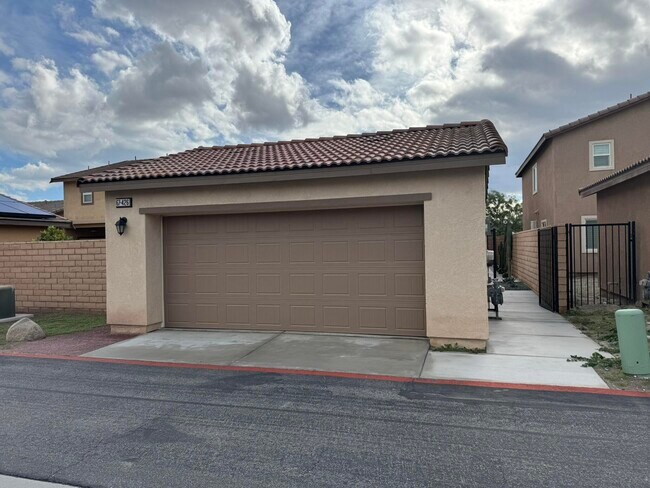 Building Photo - 67426 Rio Vista Dr