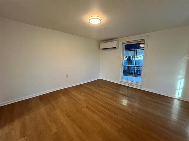 Building Photo - 5536 Goodman Ave