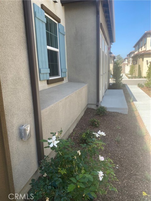 Building Photo - 8491 Gabrielino Ct