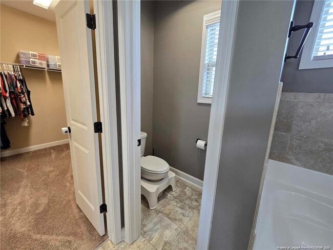 Building Photo - 323 Nottingley Dr