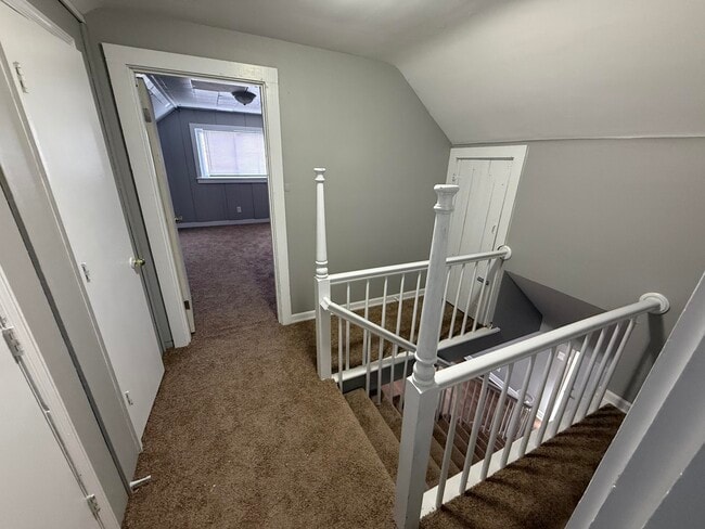 Building Photo - 2111 Old Paris Rd