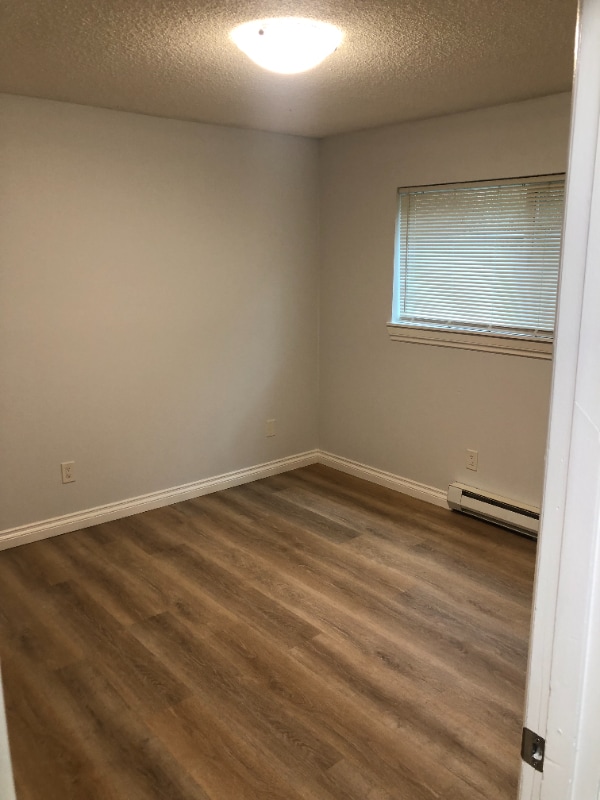 Building Photo - 8000 NE Hwy 99