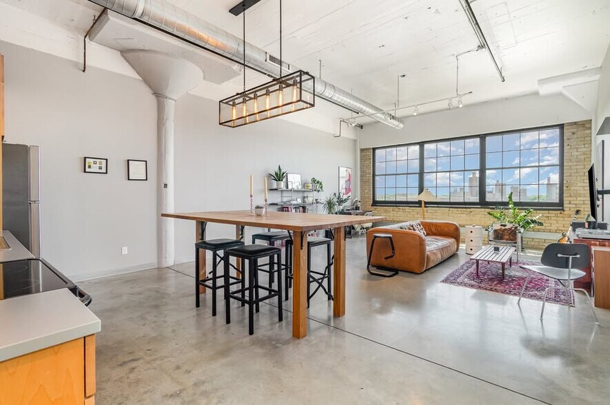 Building Photo - 730 Stinson Blvd