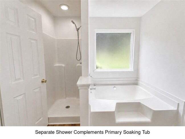 Building Photo - 1117 Yellow River Dr