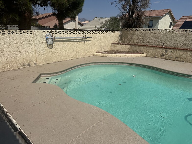 Building Photo - 8140 Spur Ct