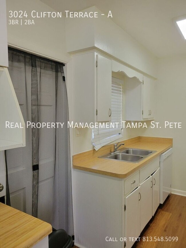 Building Photo - 3024 Clifton Terrace