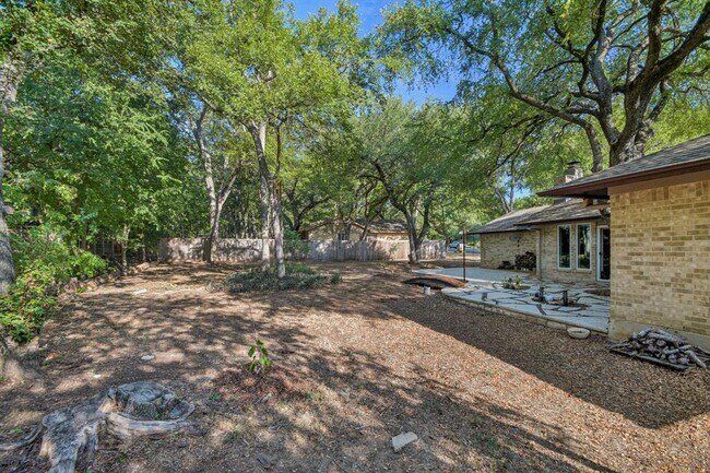 Building Photo - 2505 Comburg Castle Way