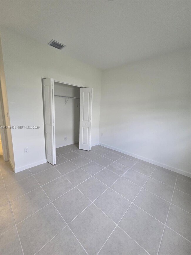 Building Photo - 16303 SW 147th Ave