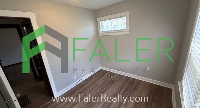 Building Photo - Charming Kettering Bungalow - 2 beds / 1 bath