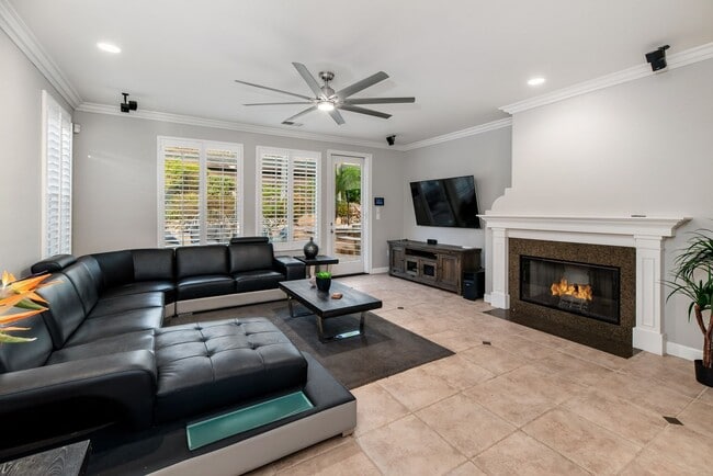 Building Photo - Luxurious home in the Westcliffe Community of San Elijo Approx. 4181sq feet that includes pool/sp...