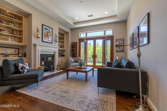 Building Photo - 835 Via Sedona
