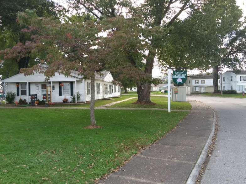 Primary Photo - 14 N Ritchie Ave