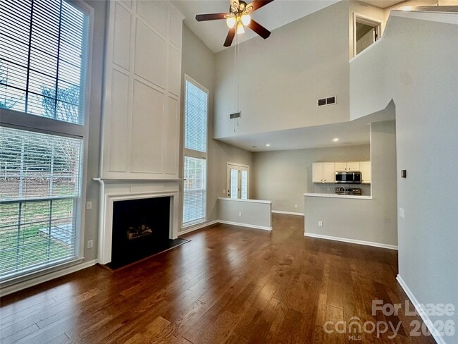 Building Photo - 5307 Bentgrass Run Dr