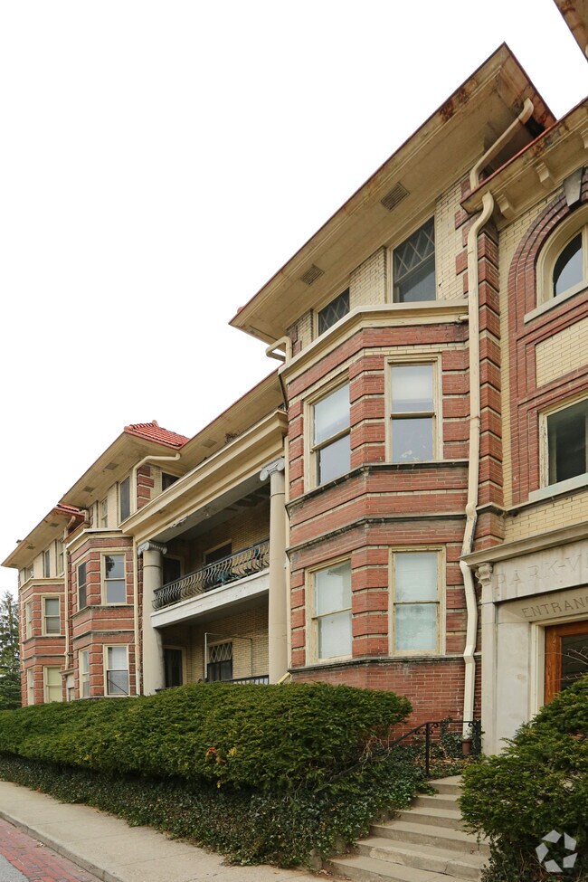 Parkview Apartments Louisville, KY Apartment Finder