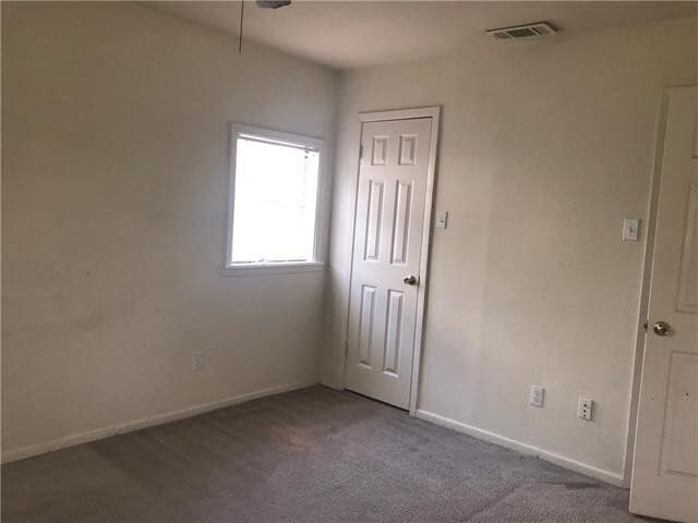 Building Photo - 510 Sunset Dr