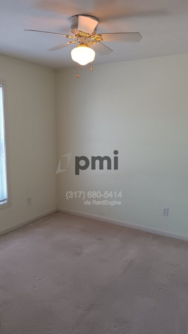 Building Photo - 3465 S Oaklawn Cir