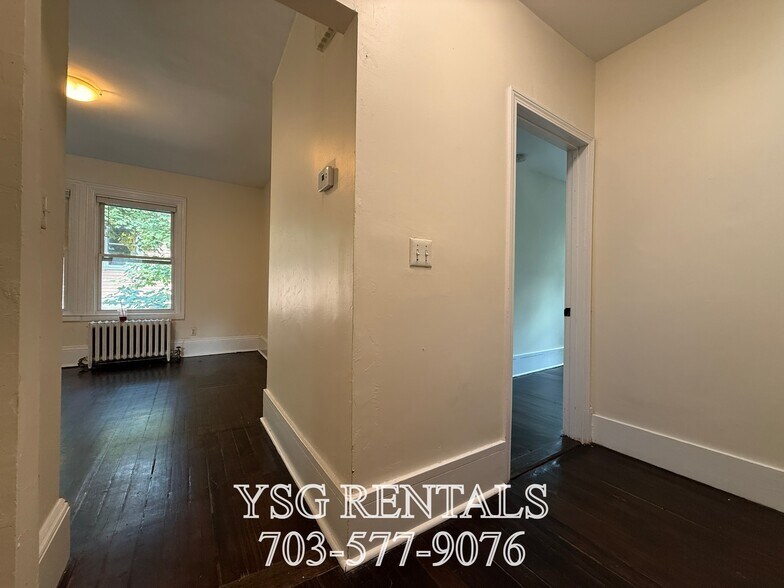 Building Photo - 10 Alleghany St