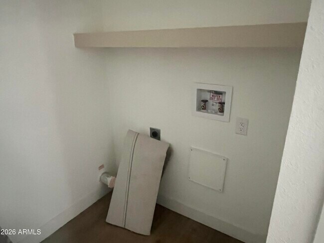 Building Photo - 22936 W Forest Pleasant Pl