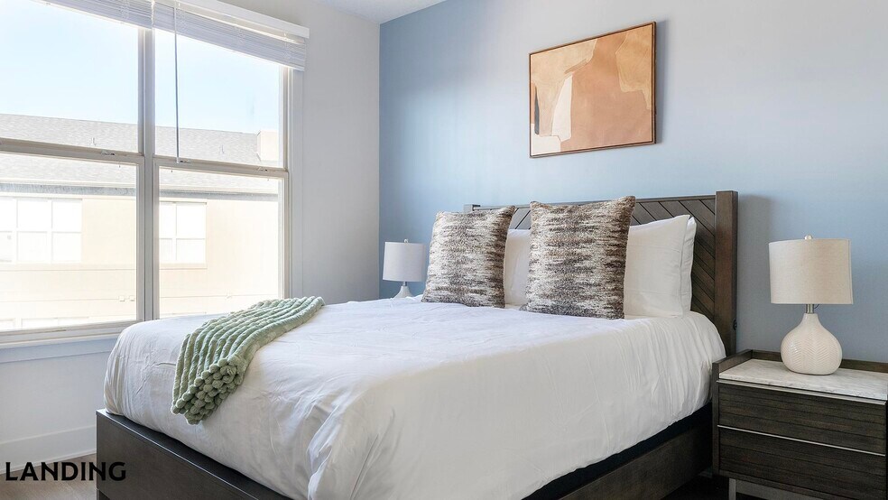 Building Photo - 49 Boulevard SE