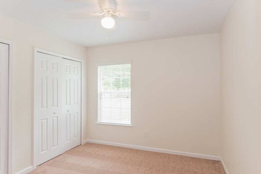 Building Photo - 7166 Newman Lake Ct