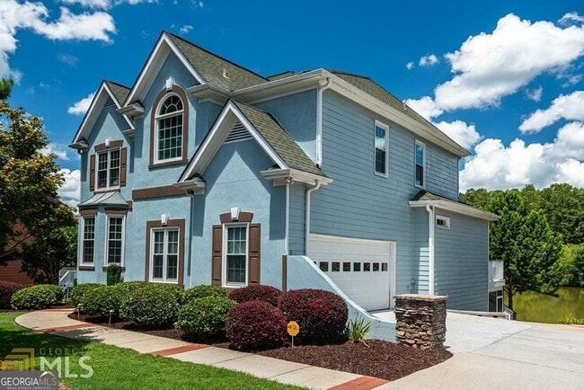 Building Photo - 225 Heritage Lake Dr