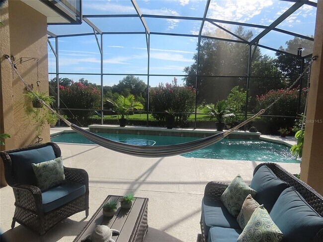 Building Photo - 2337 Emerald Rose Way