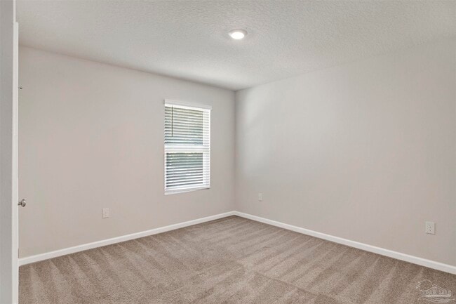 Building Photo - 5249 Peach Dr