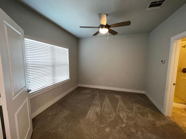 Building Photo - 1319 Rancho Mirage Dr