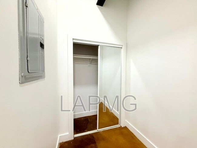 Building Photo - 1774-1776 N. Main Street