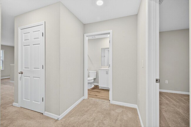 Building Photo - Brand New 4 Bed Now Available!