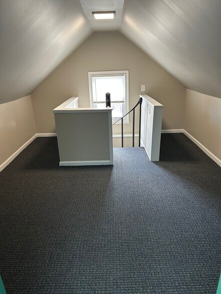 Building Photo - 1016 Old Valley Forge Rd