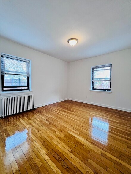 Building Photo - 150 Union Ave