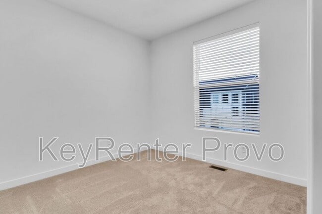 Building Photo - 2764 N 3930 W