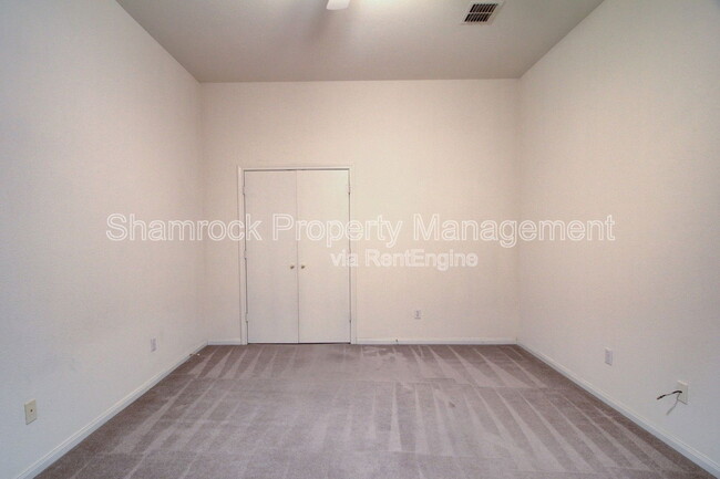 Building Photo - 10120 Cordoba Ct