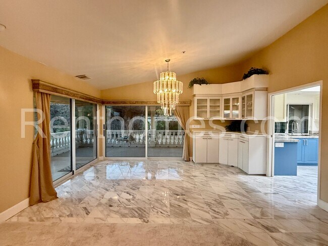 Building Photo - 4204 Explorer Ct