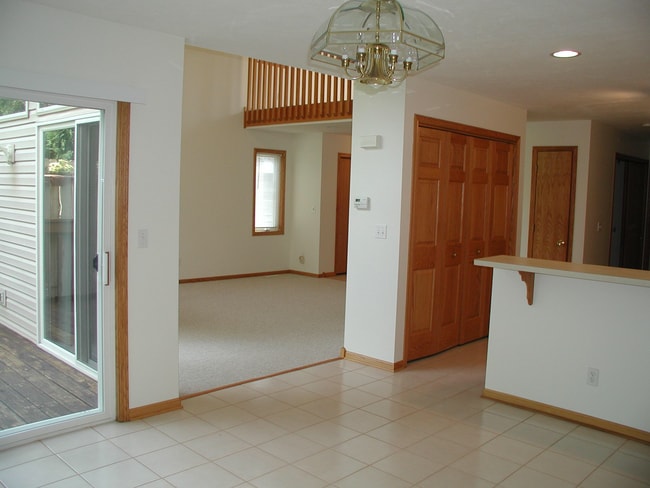 Building Photo - 11397 Edgemere Terrace