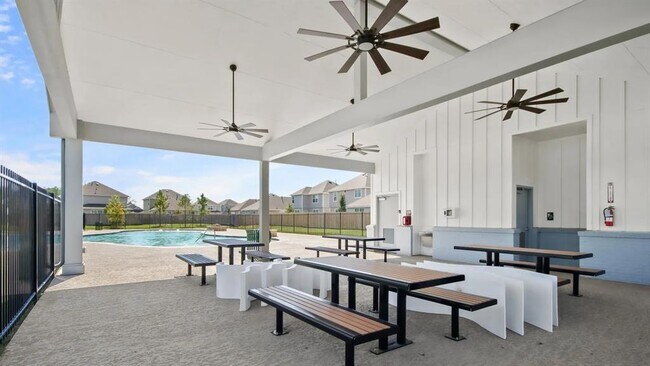 Building Photo - 1036 Burkes Rdg Trl