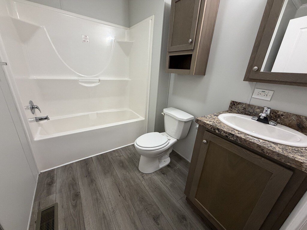 Building Photo - 15381 Danseur Dr