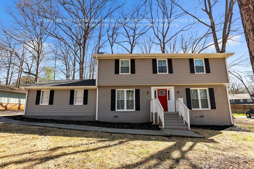 Primary Photo - 841 Sugar Creek Way SE