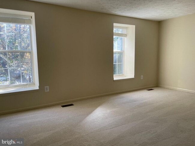 Building Photo - 874 Flagler Dr